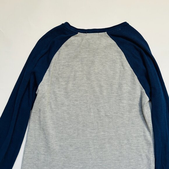 Lot of 2 Boys XL ( 14/16) Cat & Jack Black + Old navy Blue/Gray Thermal Shirt - Picture 16 of 16